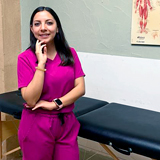 https://www.ortopediayrehabilitacionrg.com/wp-content/uploads/2023/09/cynthia.jpg